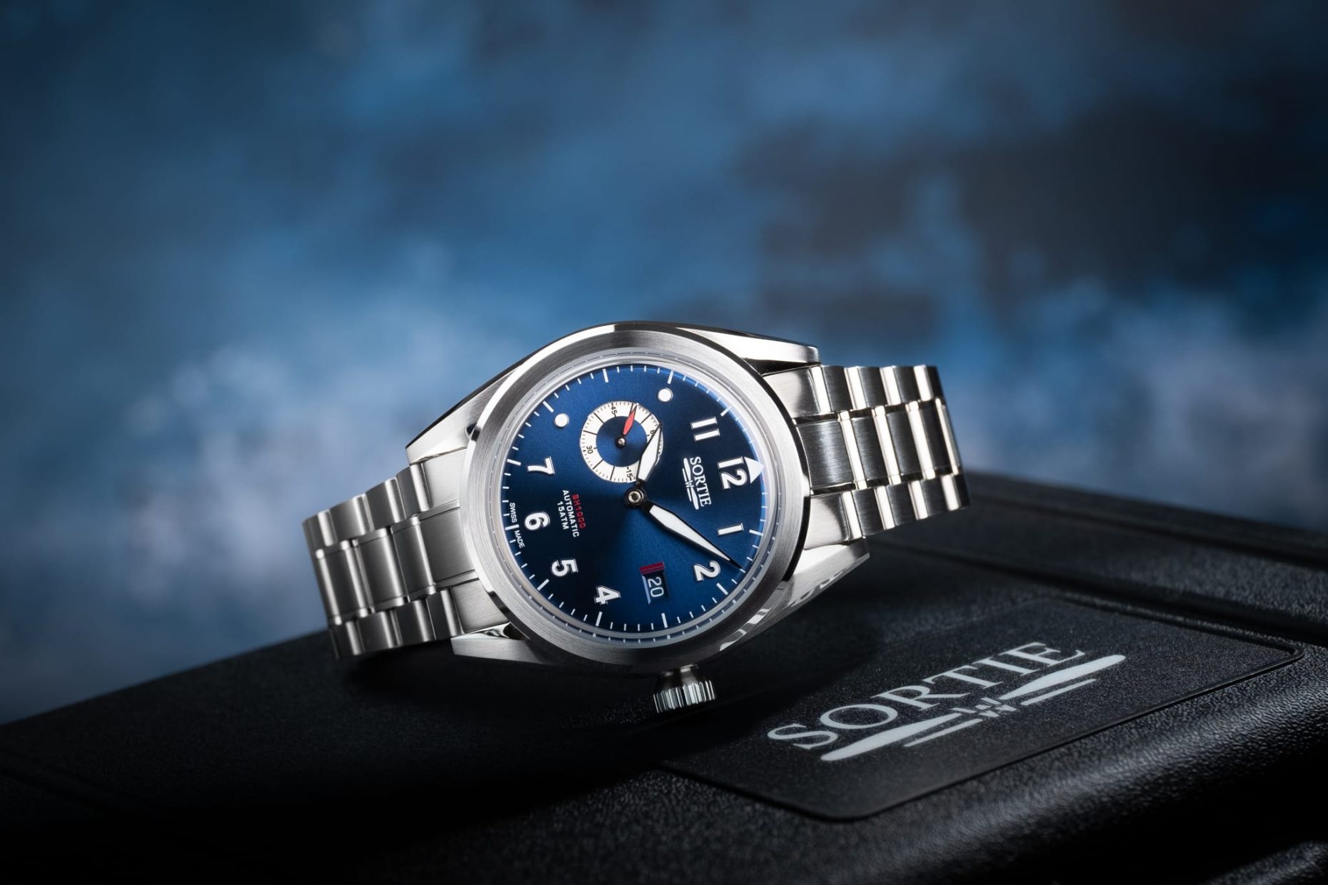 Release Watches 推出 BH1000 飞行员腕表志存高远
