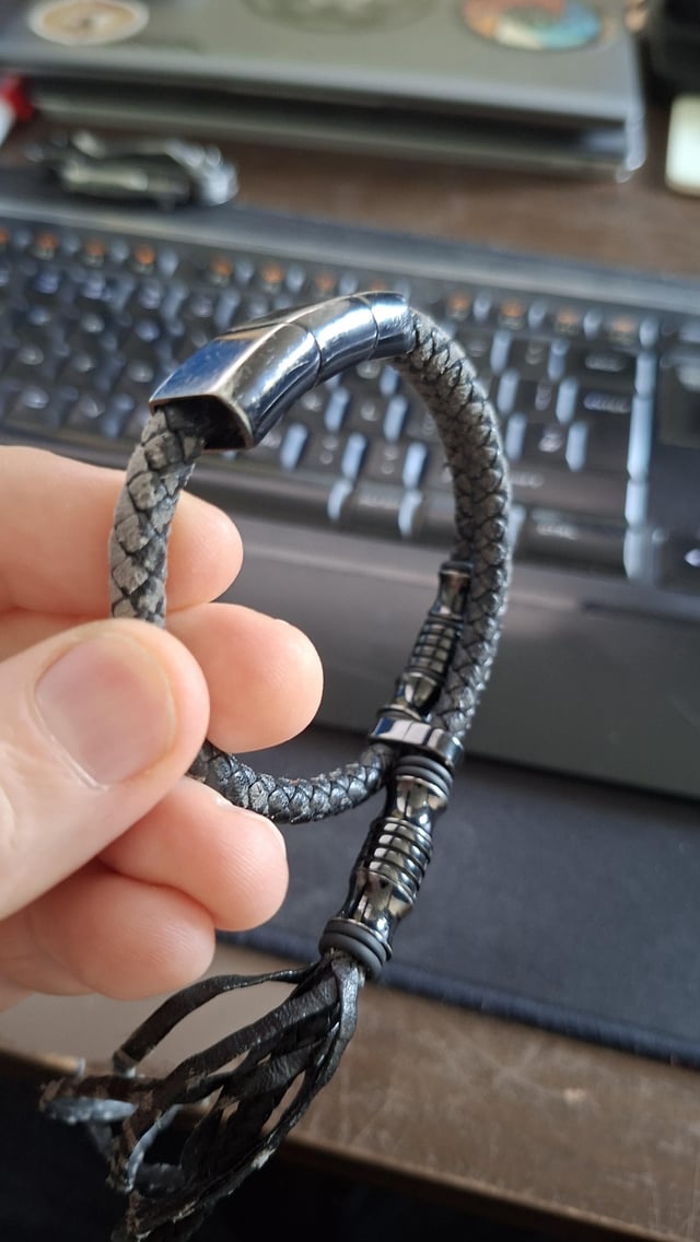 我怎样才能修理这个扣子？