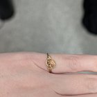 我在教堂挖掘拍卖会上以 1 美元的价格买到了这个。