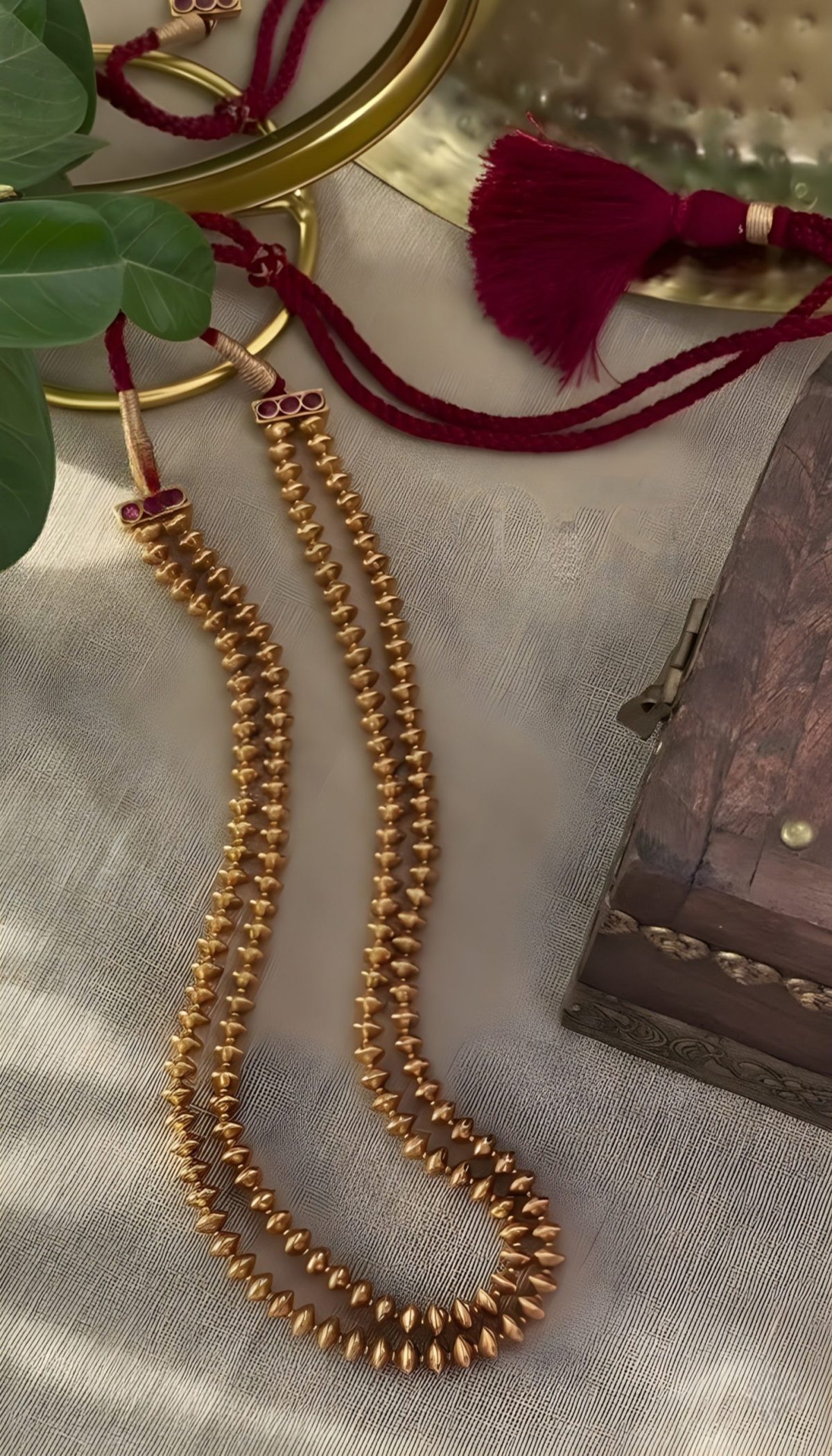 Imitation Temple Finish Dolki Long Haram From