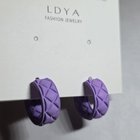 尝试寻找 LYDA 时尚首饰