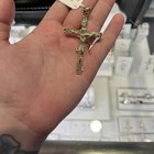 需要帮助找到十字架！