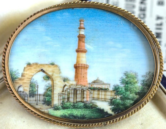 Picturesque picture jewellery