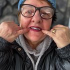 我是一名珠宝商，我 68 岁的祖母想要 Grillz，所以我给她做了一对（非 3D 手工制作）- Balkan 925