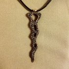 这是我制作的一些青铜和银吊坠