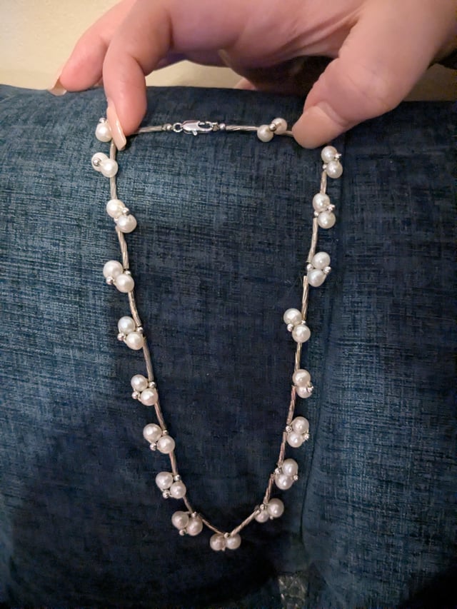珍珠，珍珠，珍珠！我母亲（还健在）传给我的项链
