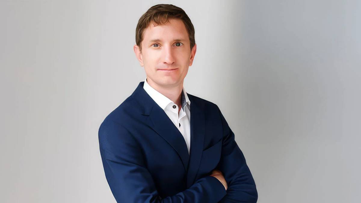 Tracr 首席执行官韦斯利·塔克 (Wesley Tucker) 将于 2026 年 2 月辞职 - 《珠宝月刊》