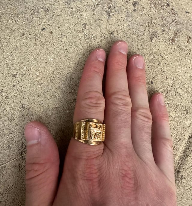 日常携带是否太重（男性）？