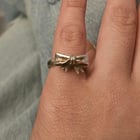 珠宝商能用金重新制作这枚戒指吗？