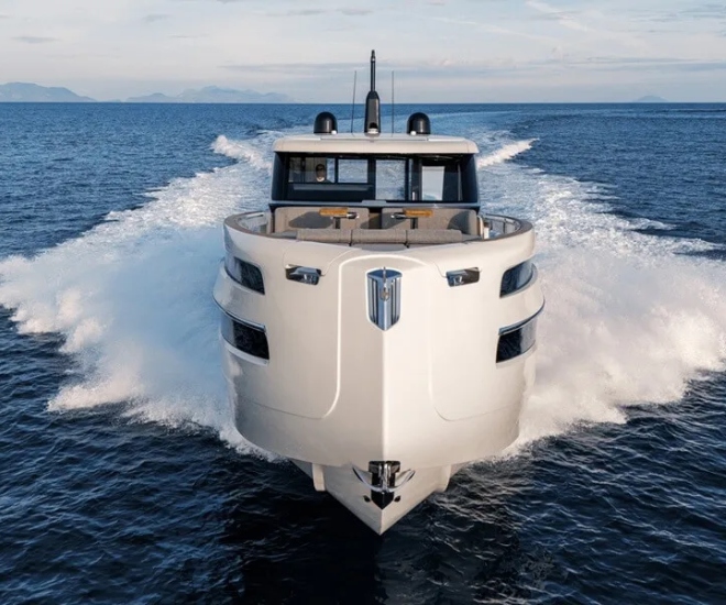 亚洲的游艇：第一章