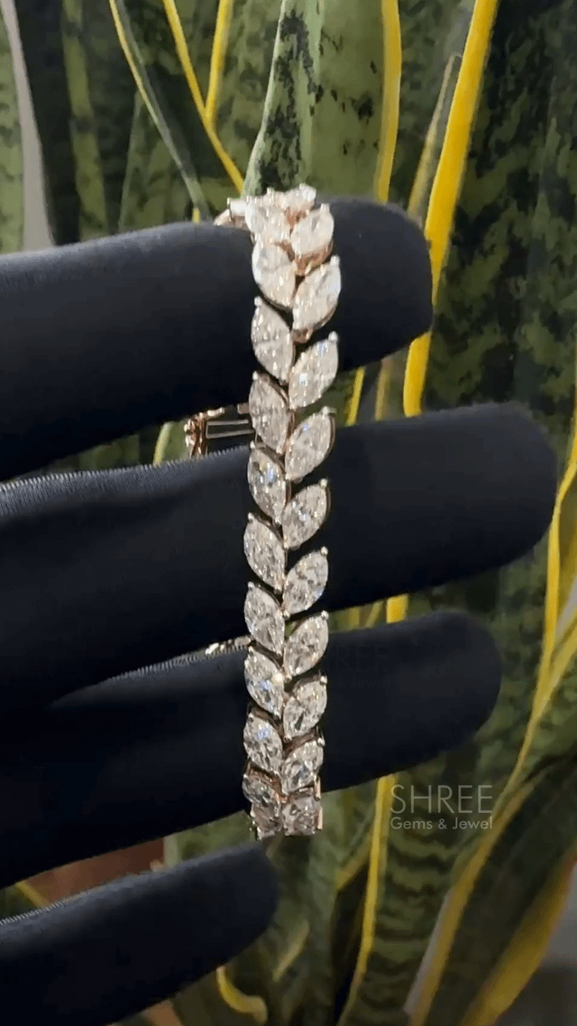 刚刚为客户完成了这款漂亮的手链！你好吗？