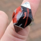 当天首次回收，一枚来自意大利的帕加尼戒指