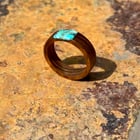 就像奶奶的戒指一样