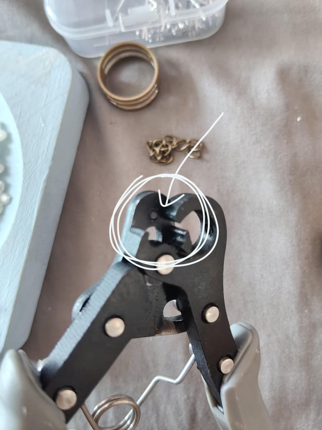 打破一步循环:((((