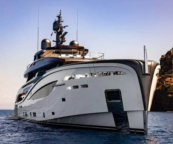 探索罗西纳维 50m Bel 1 - LUXUO