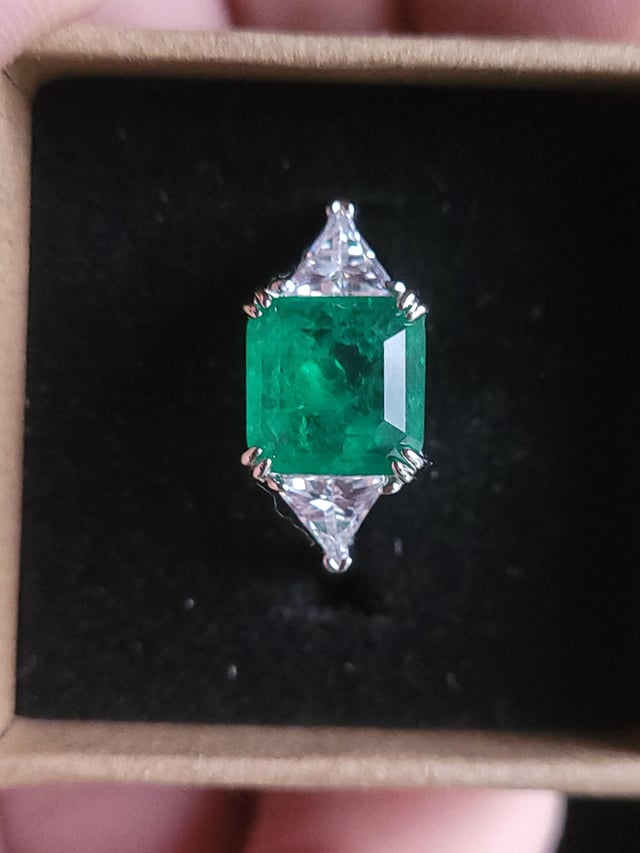 朋友提前送的生日礼物