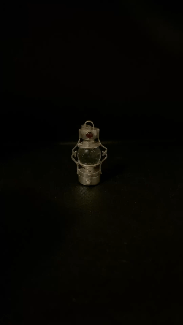 威灯