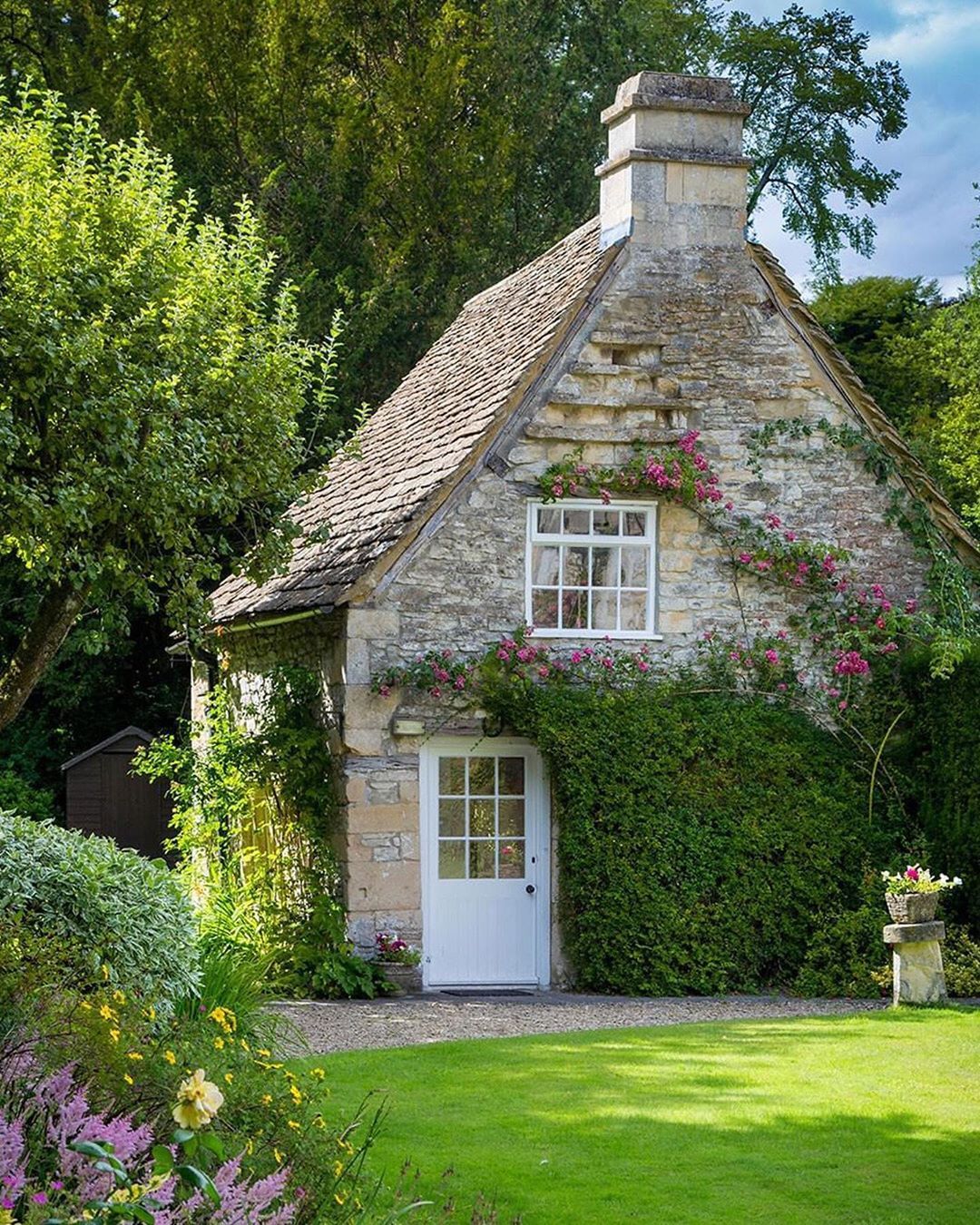 秋季小屋阁楼：英国照片