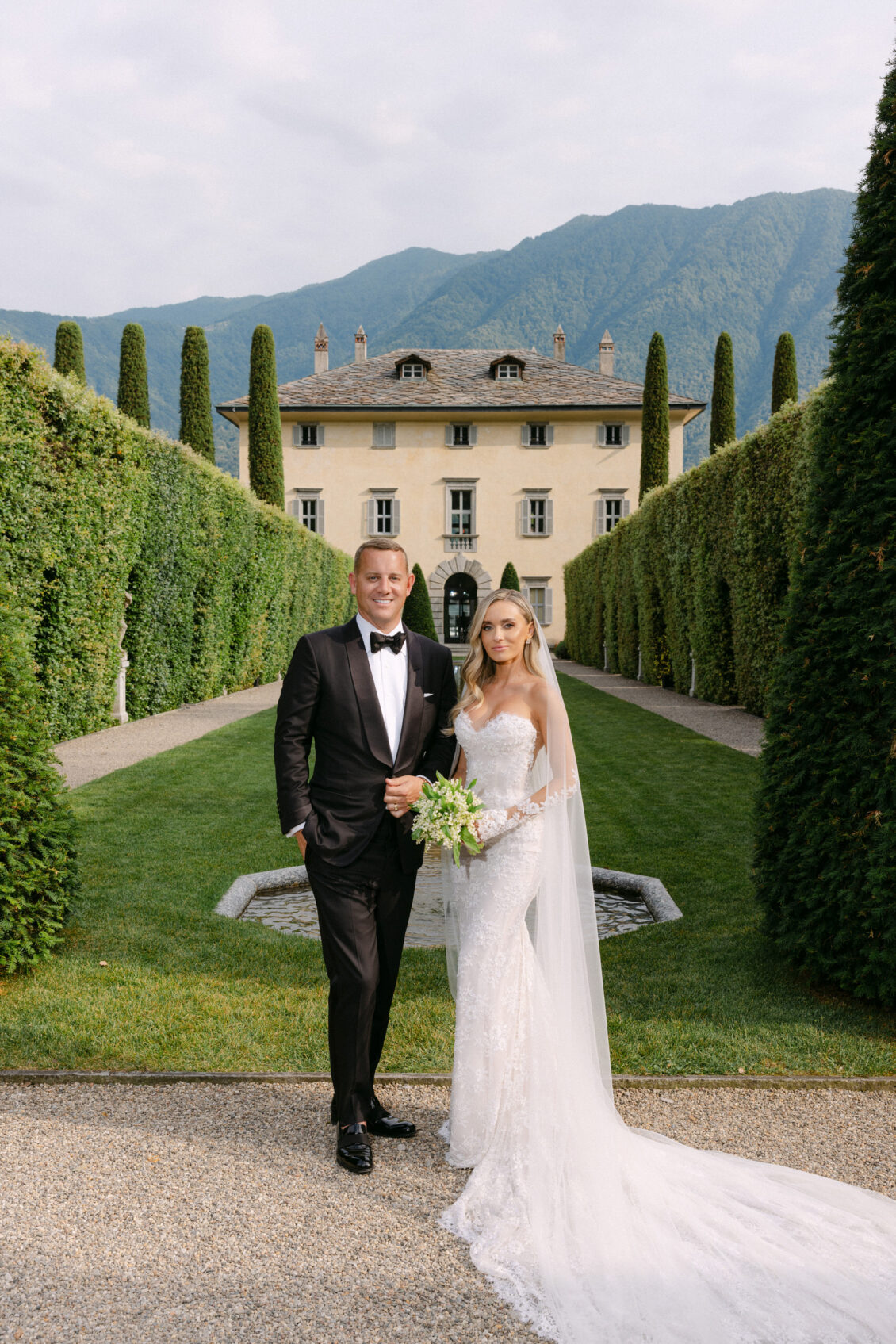 巴尔比亚诺别墅令人难忘的科莫湖婚礼 ~ WedLuxe Media