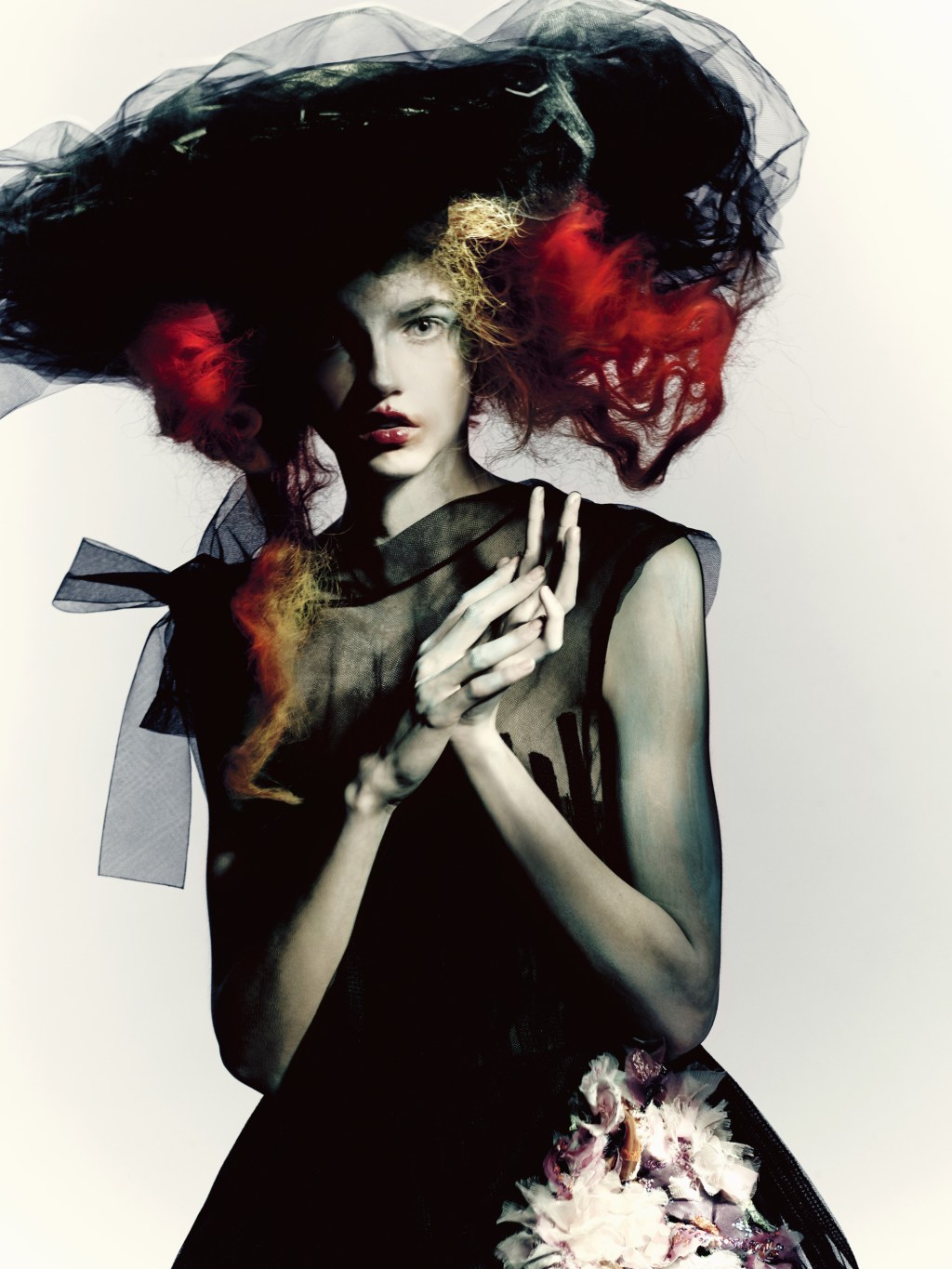 加列拉宫 (Palais Galliera) 举办保罗·罗维西 (Paolo Roversi) 首次巴黎大型展览