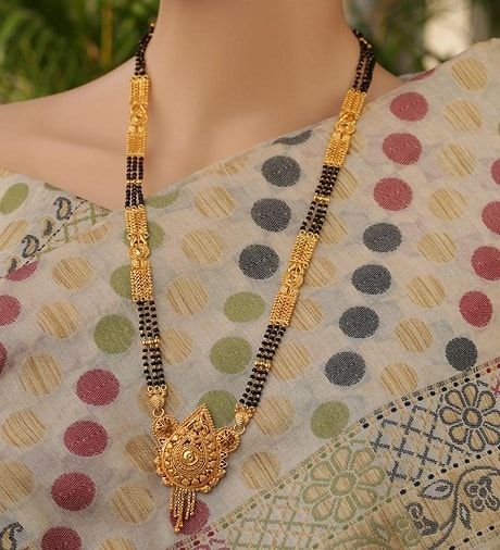 Gold Hindu Mangalsutra Designs