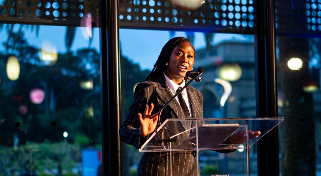 FiSF 的新篇章及其对时尚的诠释