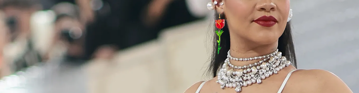 Met Gala 造型——Tatty Devine