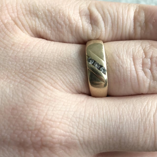 有谁知道这是什么类型的戒指吗？