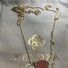 肯德拉·斯科特？ 我在网上买的，只是想确保它看起来是正品