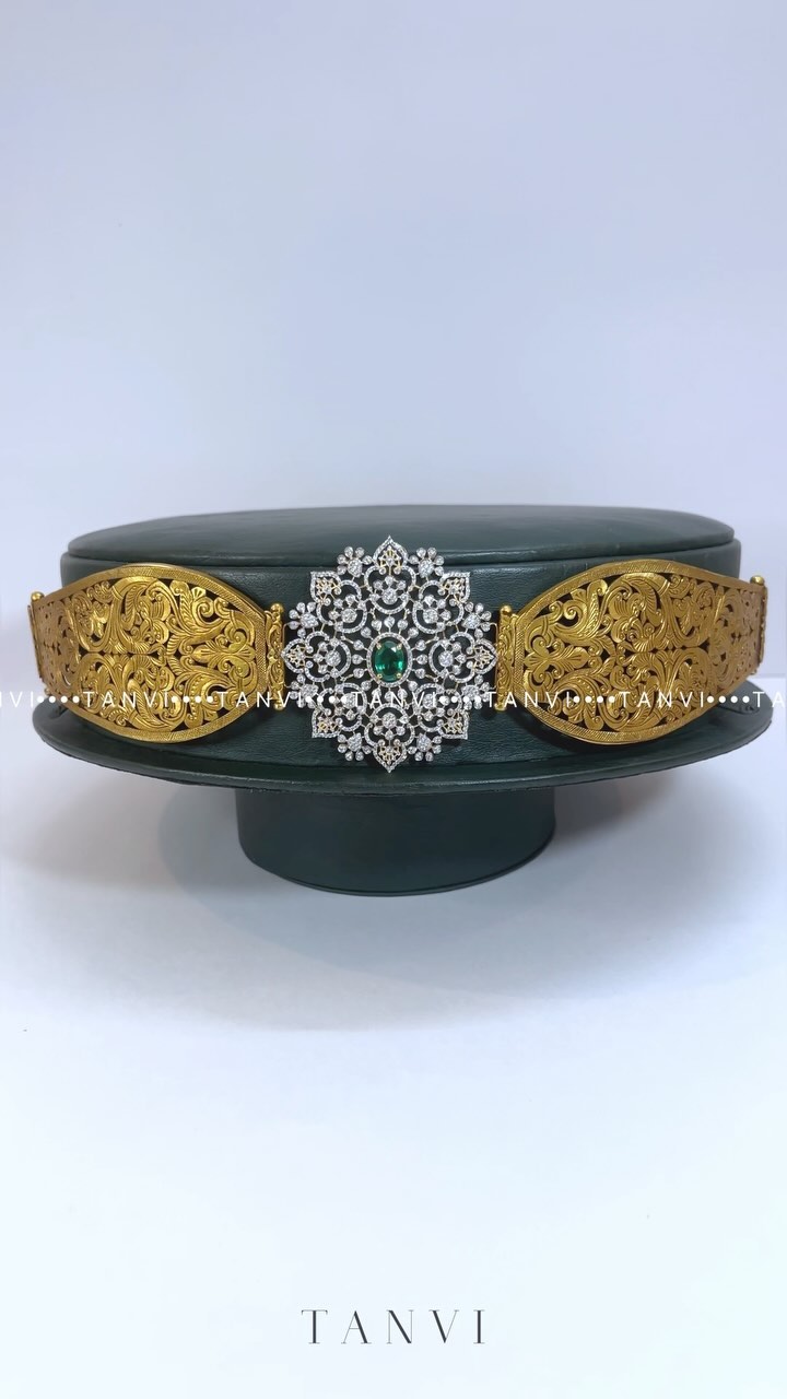 Antique Gold Hip Belt From
