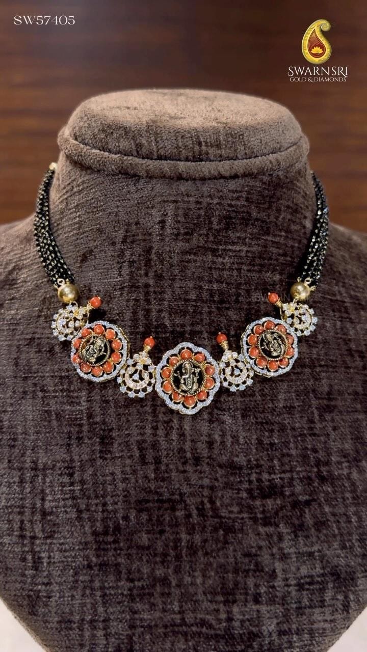 Traditional Ganesh Gold Necklace From 'Swarnsri Gold'