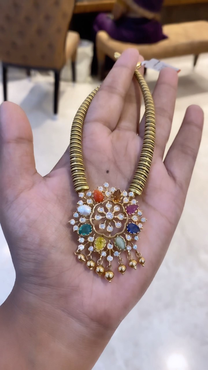 Kundan Jadau Necklace with Guttapusalu From 'Navkar Boutique'