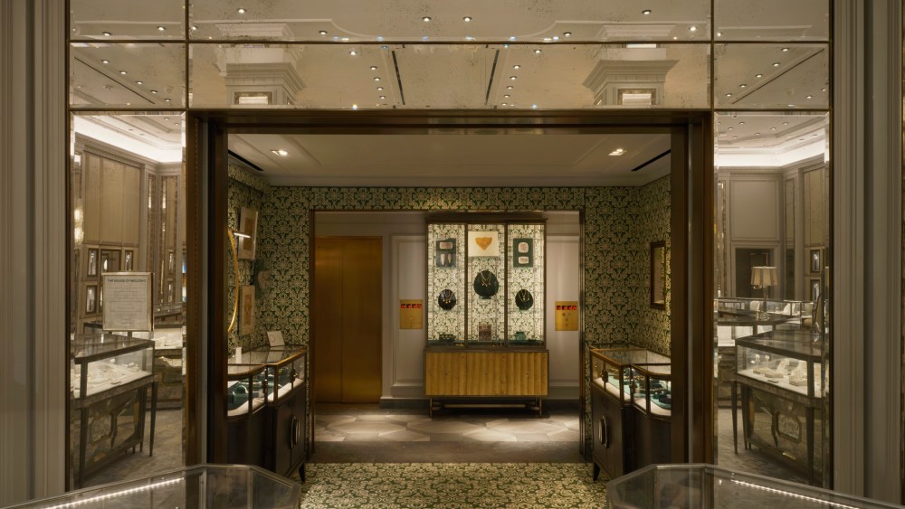 Mellerio's residency at Bergdorf Goodman.