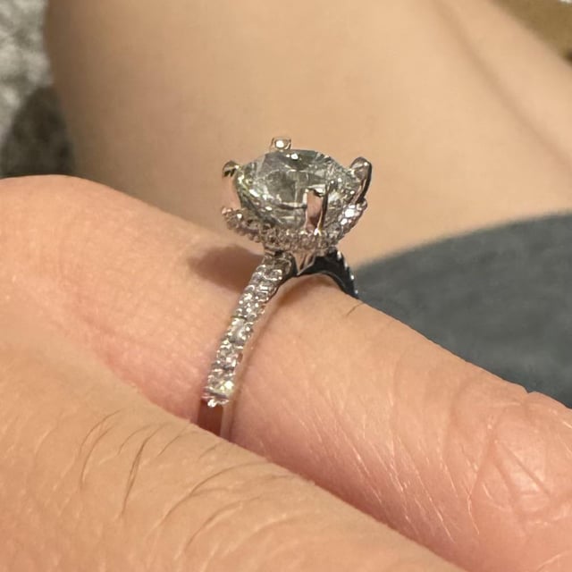 你已经拿到戒指了！