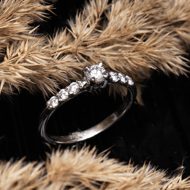 莫桑石银定情戒指