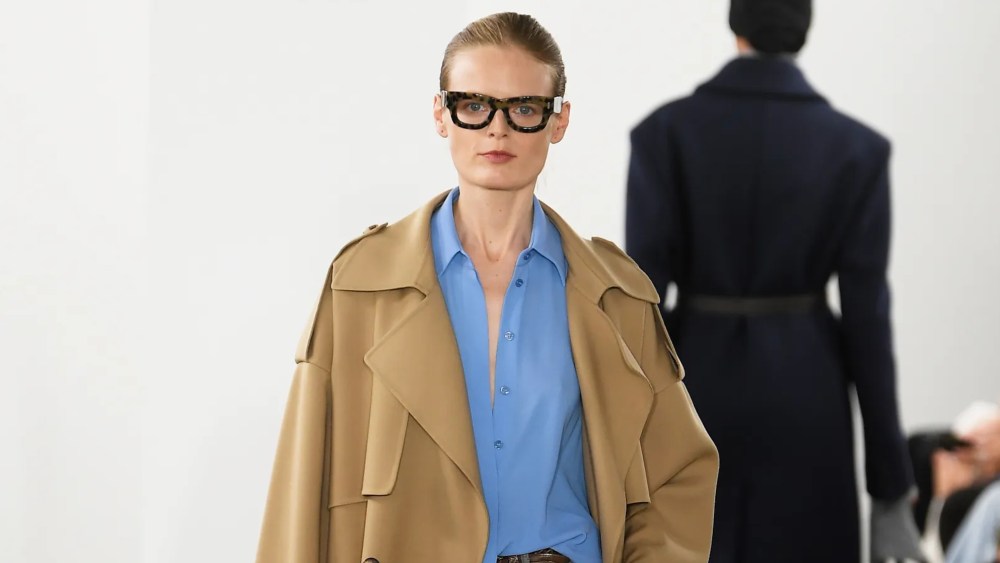 Michael Kors fall 2024 ready-to-wear collection at New York Fashion Week, runway model.