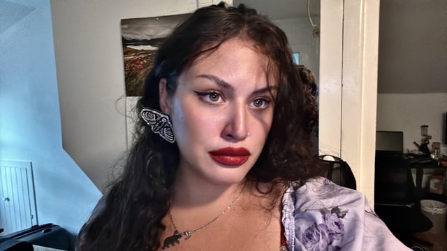 死亡飞蛾串珠耳环