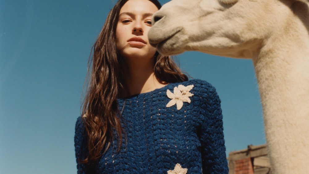 Agua by Agua Bendita X Escvdo