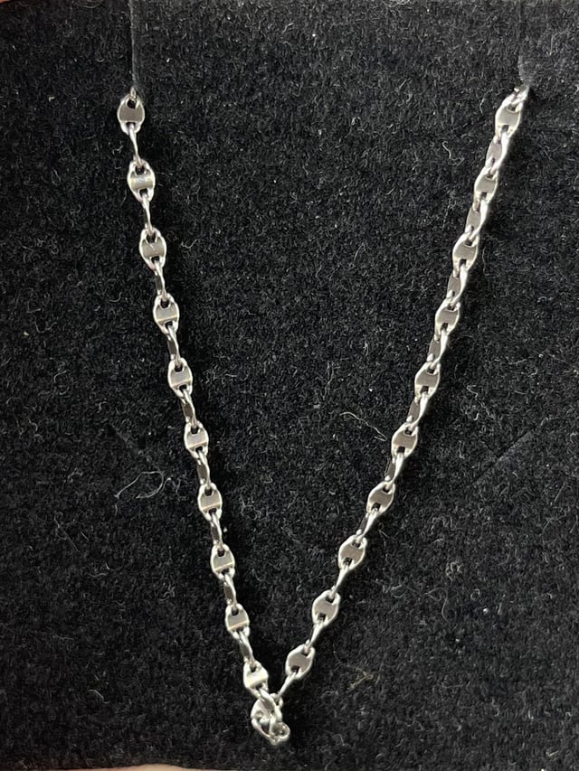 有人可以帮我识别字符串样式吗？