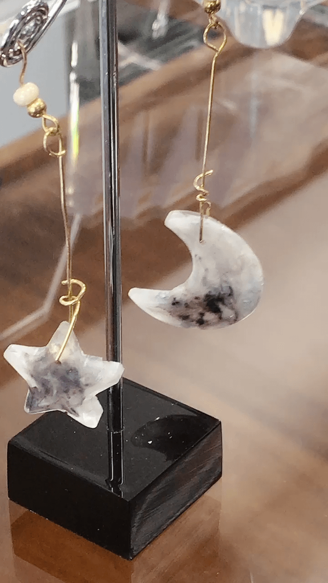 所以我要在 100 天内制作 1,000 件珠宝，我需要一些灵感。