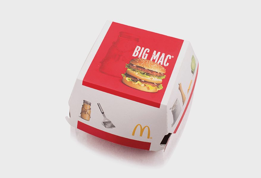 为了纪念保罗·里维尔（Paul Revere）和4月的日历启发的其他想法，组织一次午夜销售