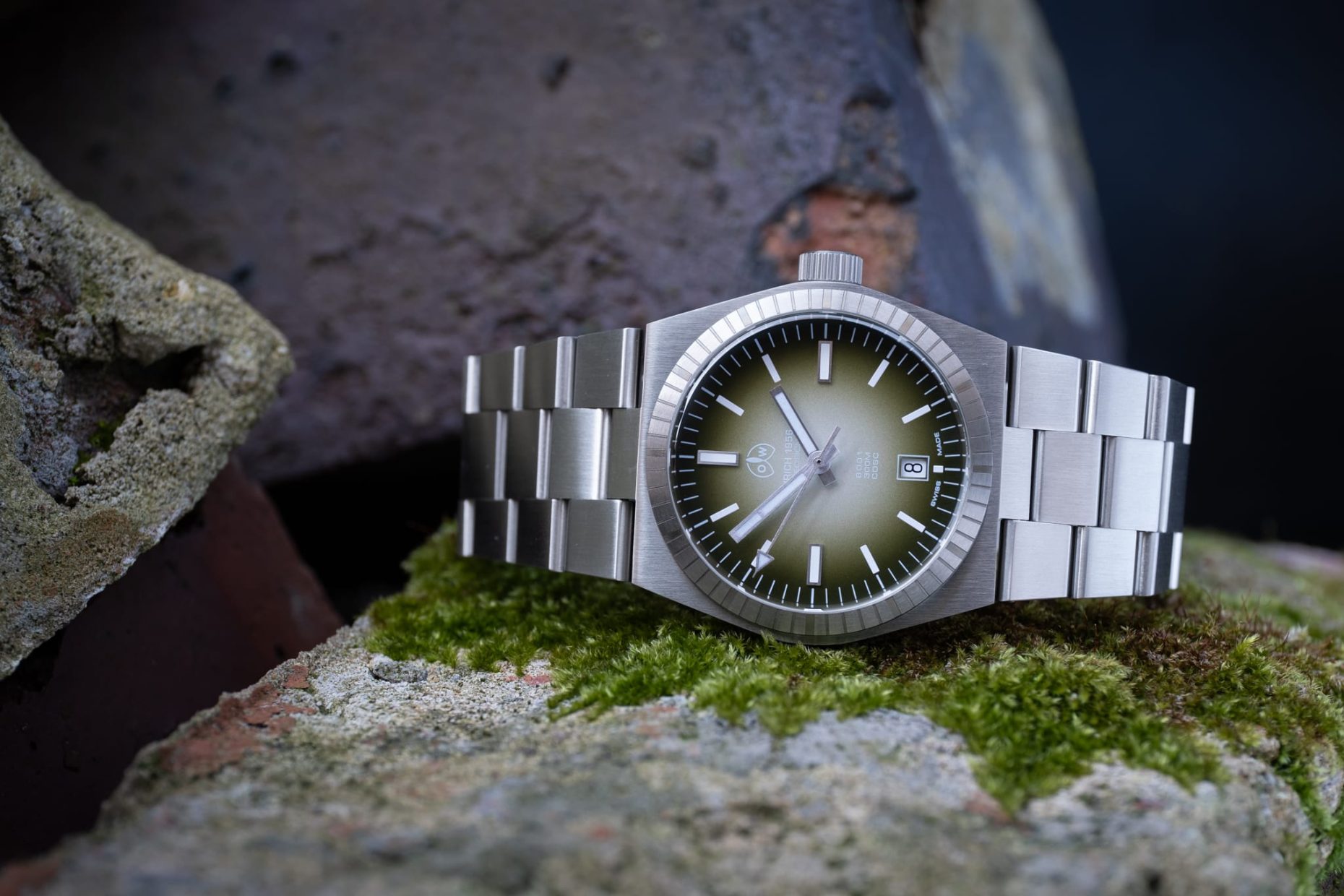 实际评论：Ollech＆Wajs 8001 Tundra将野蛮主义与自然混合在一起