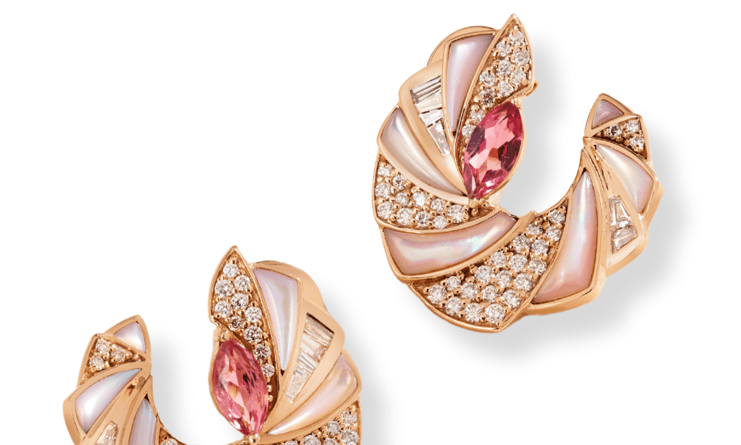 Ananya Fine Jeacery推出了Magra玫瑰胶囊的集合