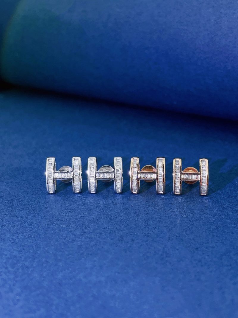 18K Diamond Earrings ED010 - Elegant Jewelry Piece - Jeweler.Jewelry