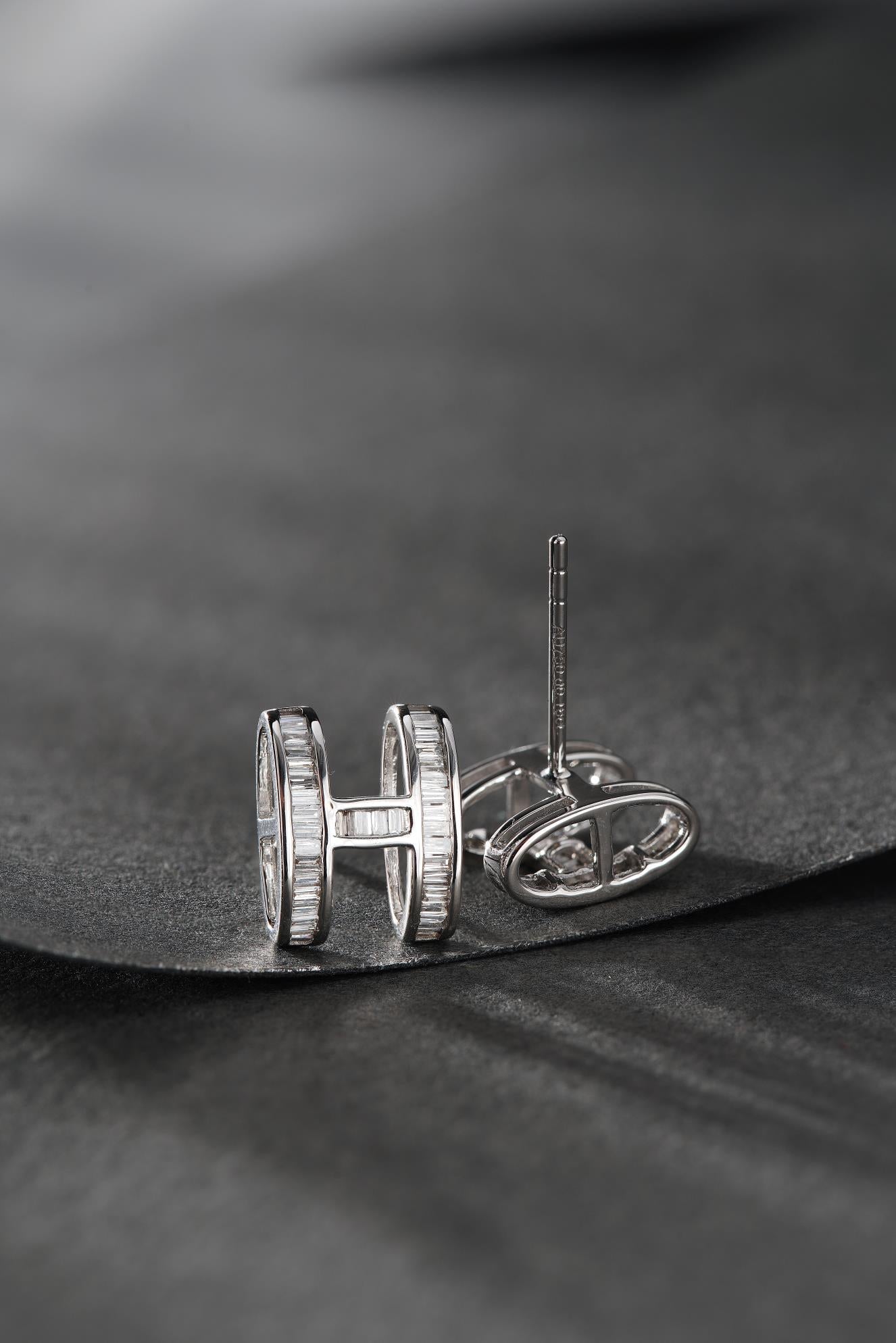 18K Diamond Jewelry Set: Earrings & Necklace – ED010 & XL008 - White Diamond Set System