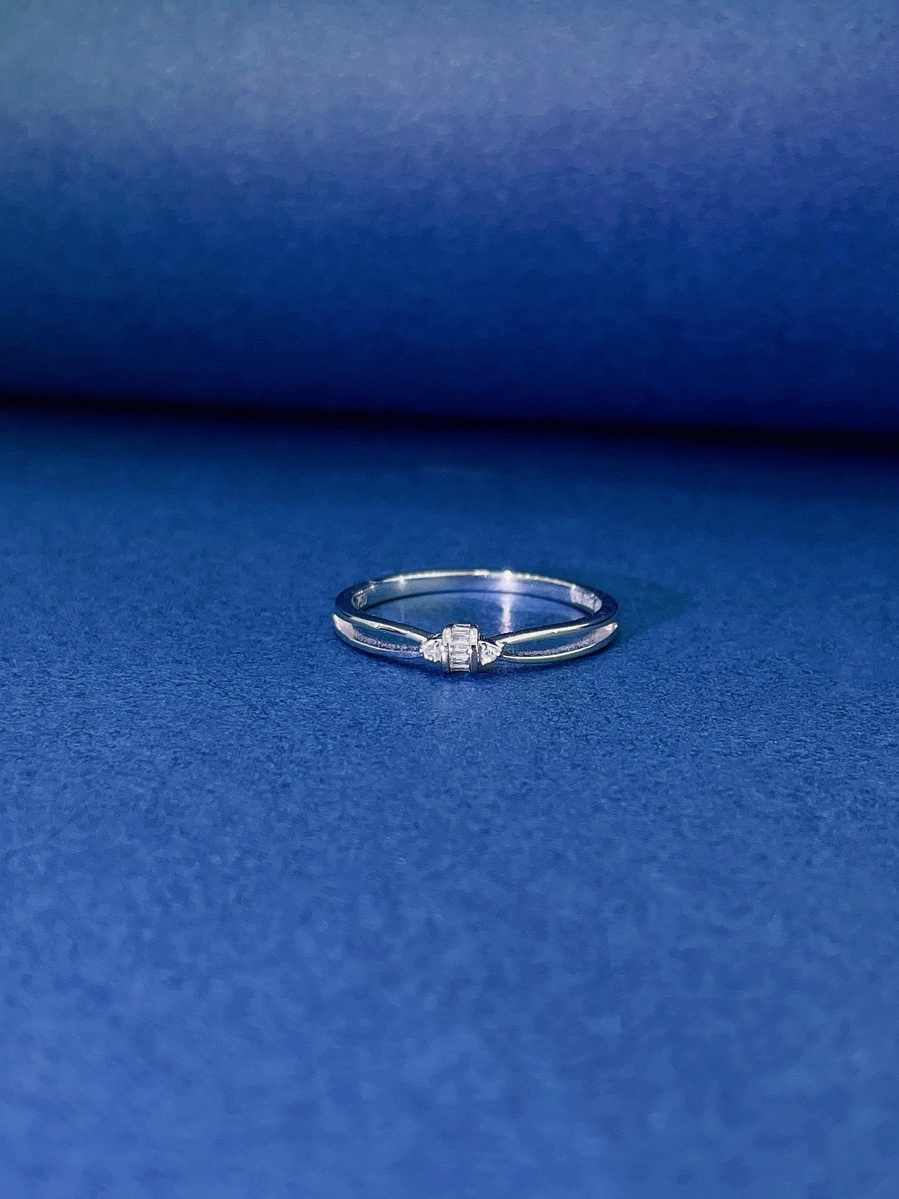 18K Diamond Openwork Square Ring - Elegant Jewelry Choice - White Diamond Ring