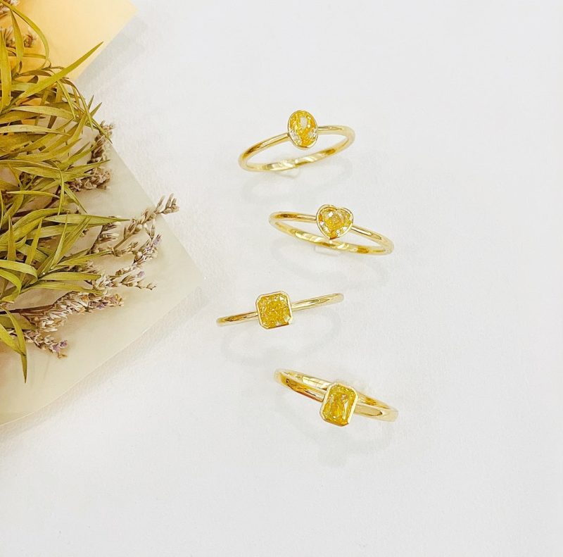 18K Gold Single Cushion-Cut Diamond Arm Ring - Premium Jewelry - Yellow Diamond Ring