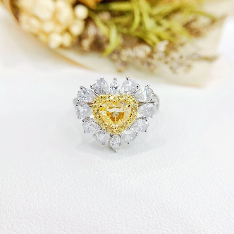18K Yellow Gold Diamond Heart-shaped Drop Marquise Ring with AGL Certificate - Yellow Diamond Ring