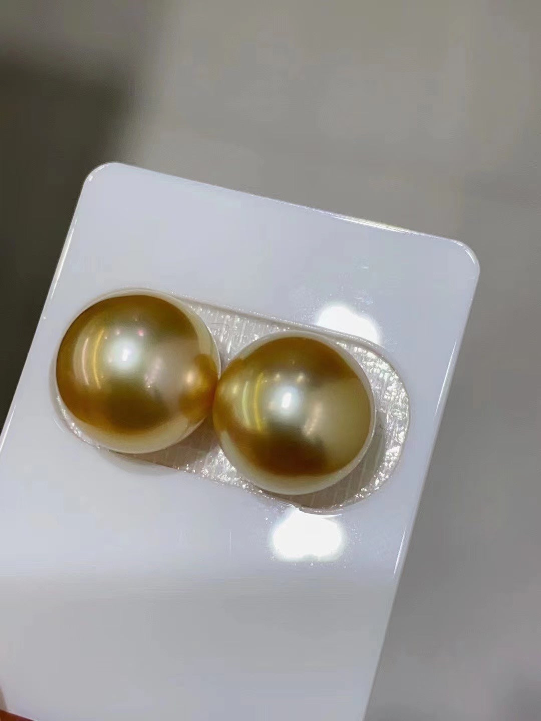 11MM Natural South Sea Golden Pearl Jewelry - Perfect Round & Lustrous
