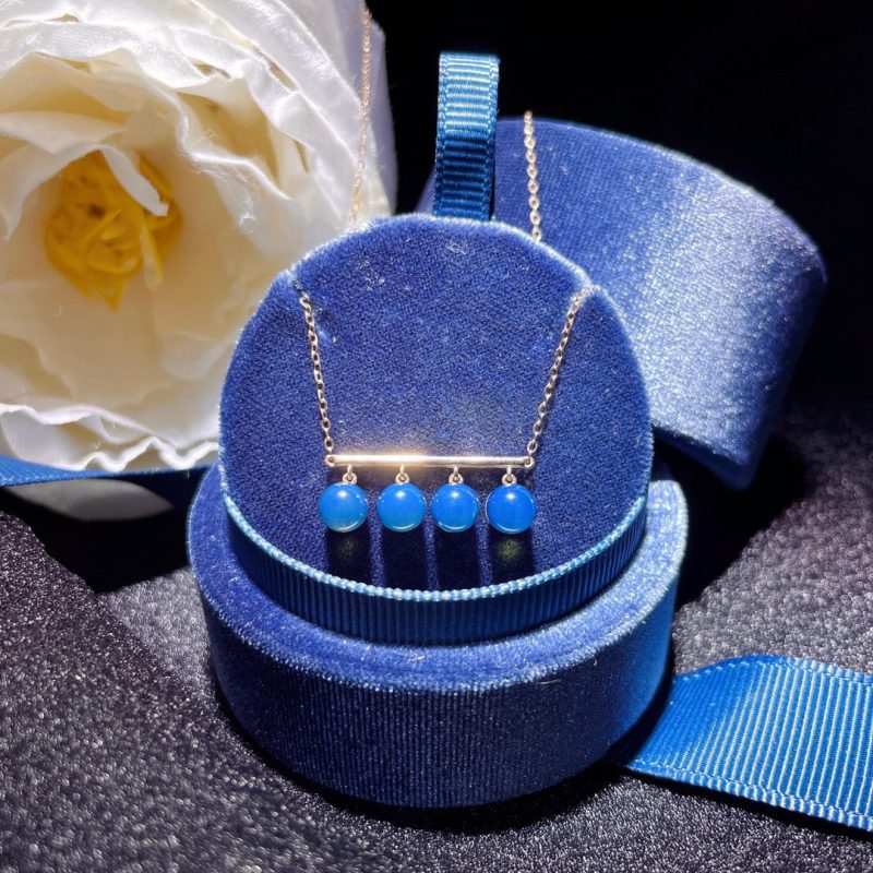 18k Gold Embedded Dominican Blue Amber Pendant - Exquisite Jewelry